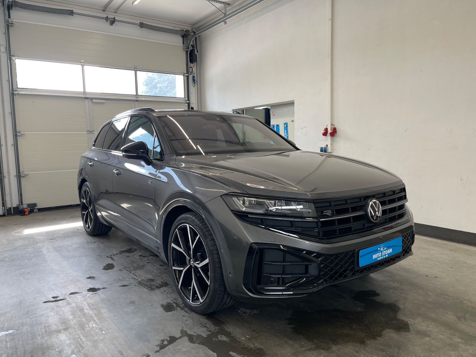 Volkswagen Touareg 3.0 TDI 4Motion R-Line Final Edition