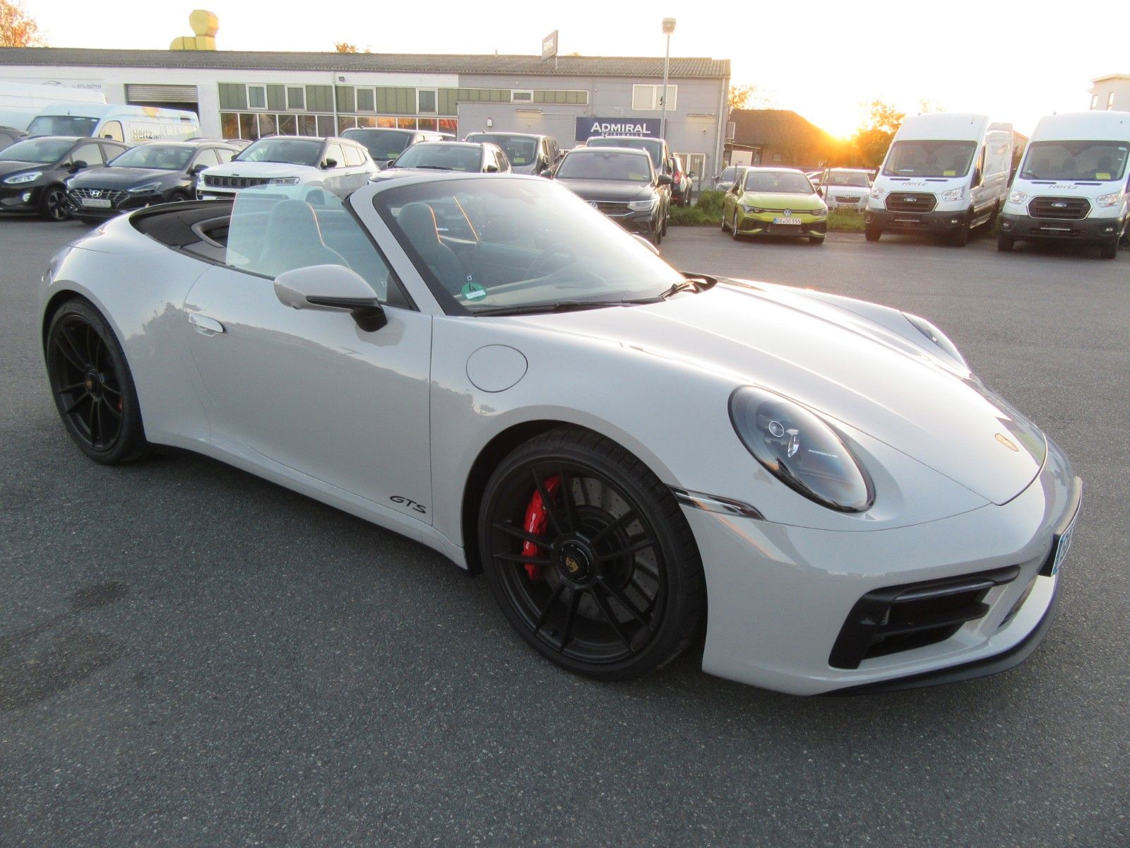 Porsche 992 911 Carrera 4 GTS Cabriolet PDK