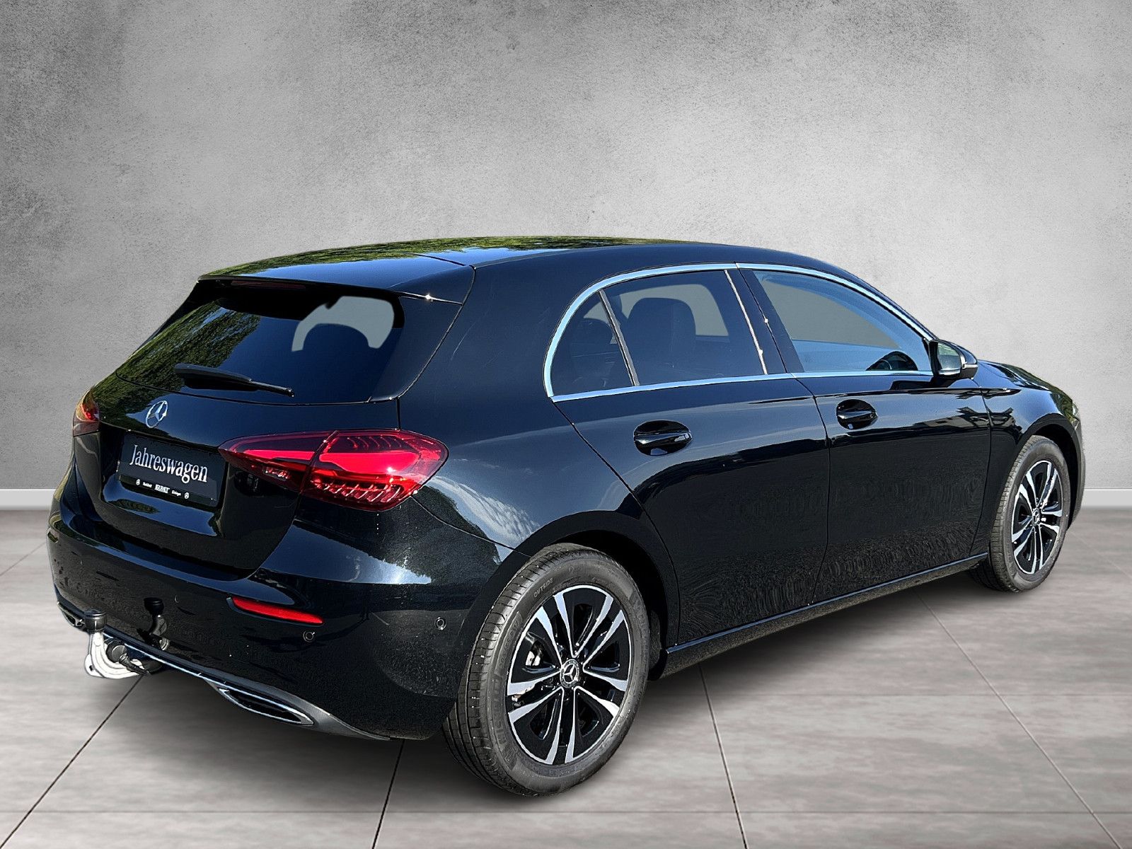Mercedes-Benz A 180 PROGRESSIVE - Samsaru's Car Outlet