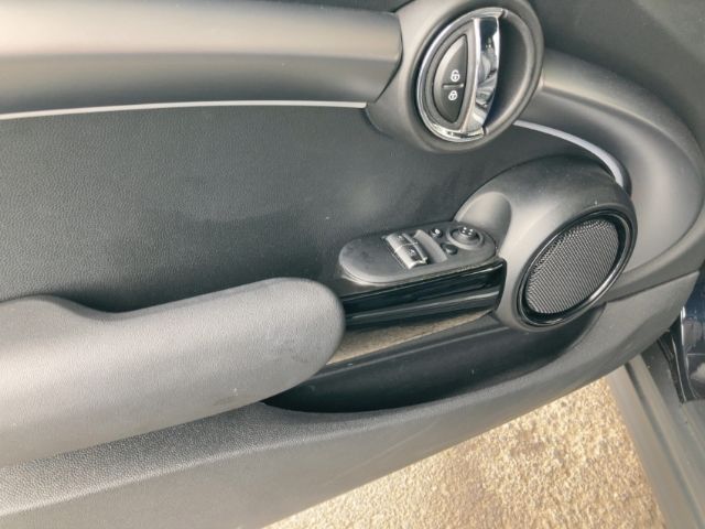 MINI Cooper Exklusiv/Premium ExtraPak - Samsaru's Car Outlet
