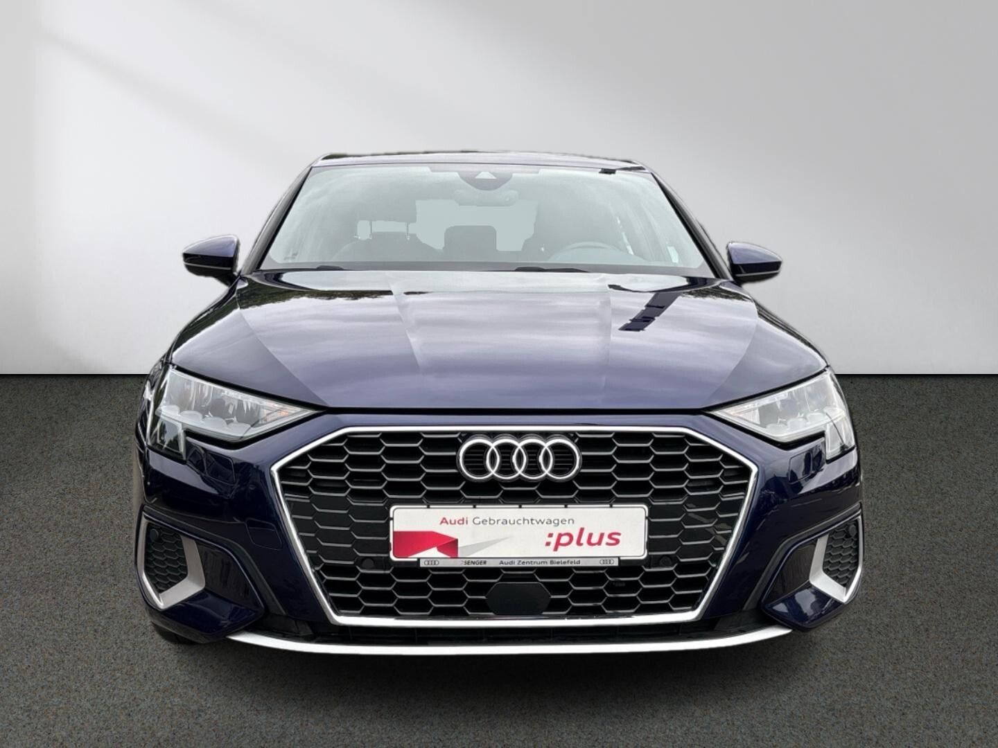 Audi A3 30 TFSI S tronic MMI LED AHK Digi-Cockpit