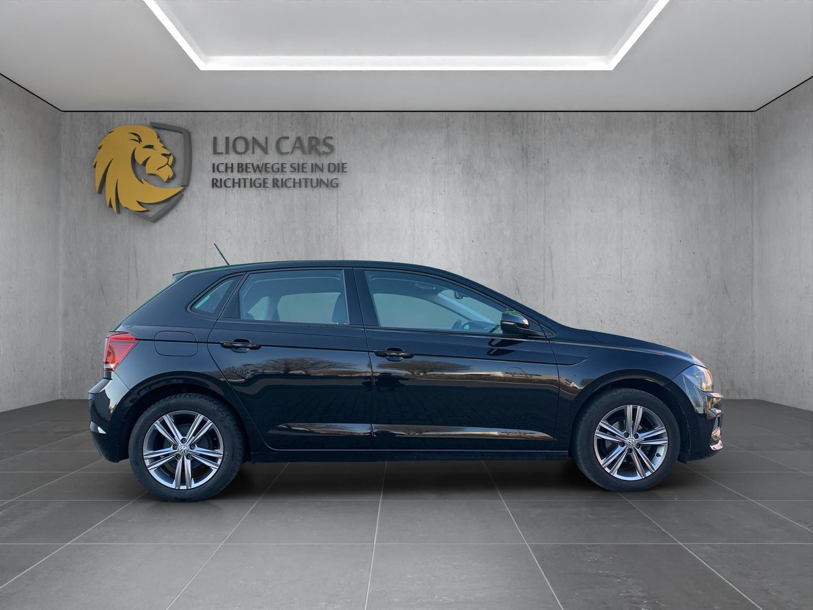 Volkswagen Polo VI HIGHLINE - Samsaru's Car Outlet