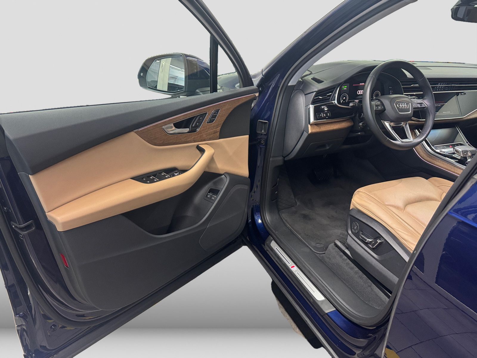 Audi Q7 55 TFSIe quattro S line AHK Pano HUD 360° ACC