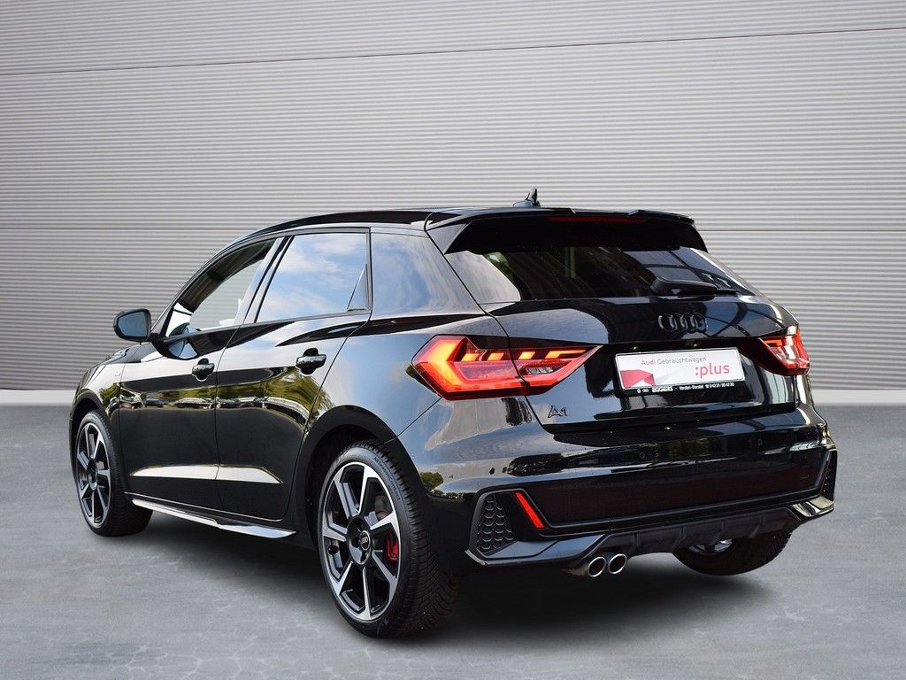 Audi A1 Sportback 40 TFSI S-tronic S-line - Samsaru's Car Outlet