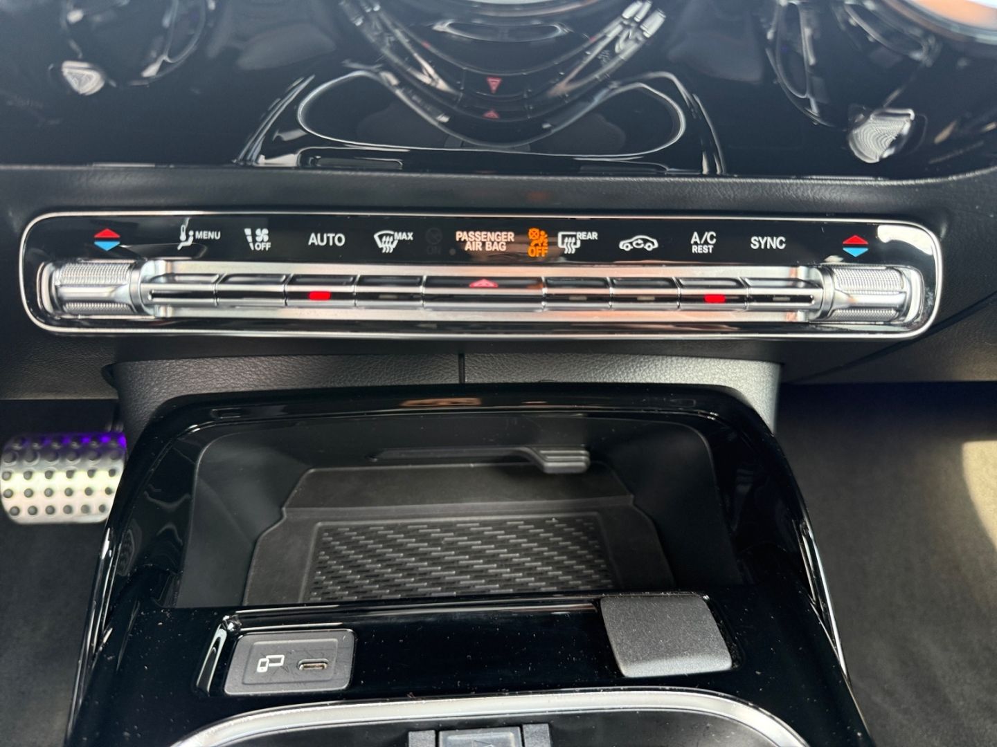 Mercedes-Benz CLA 45 AMG S 4M - Samsaru's Car Outlet
