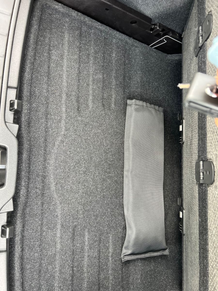 Volvo XC40 T3 Momentum Pro - Samsaru's Car Outlet