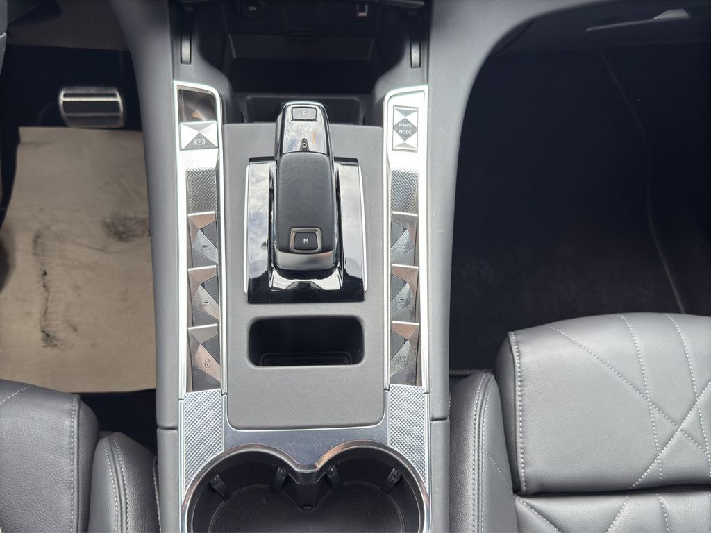 DS Automobiles DS 7 Crossback PT 180 Aut. Rivoli LEDER NAVI