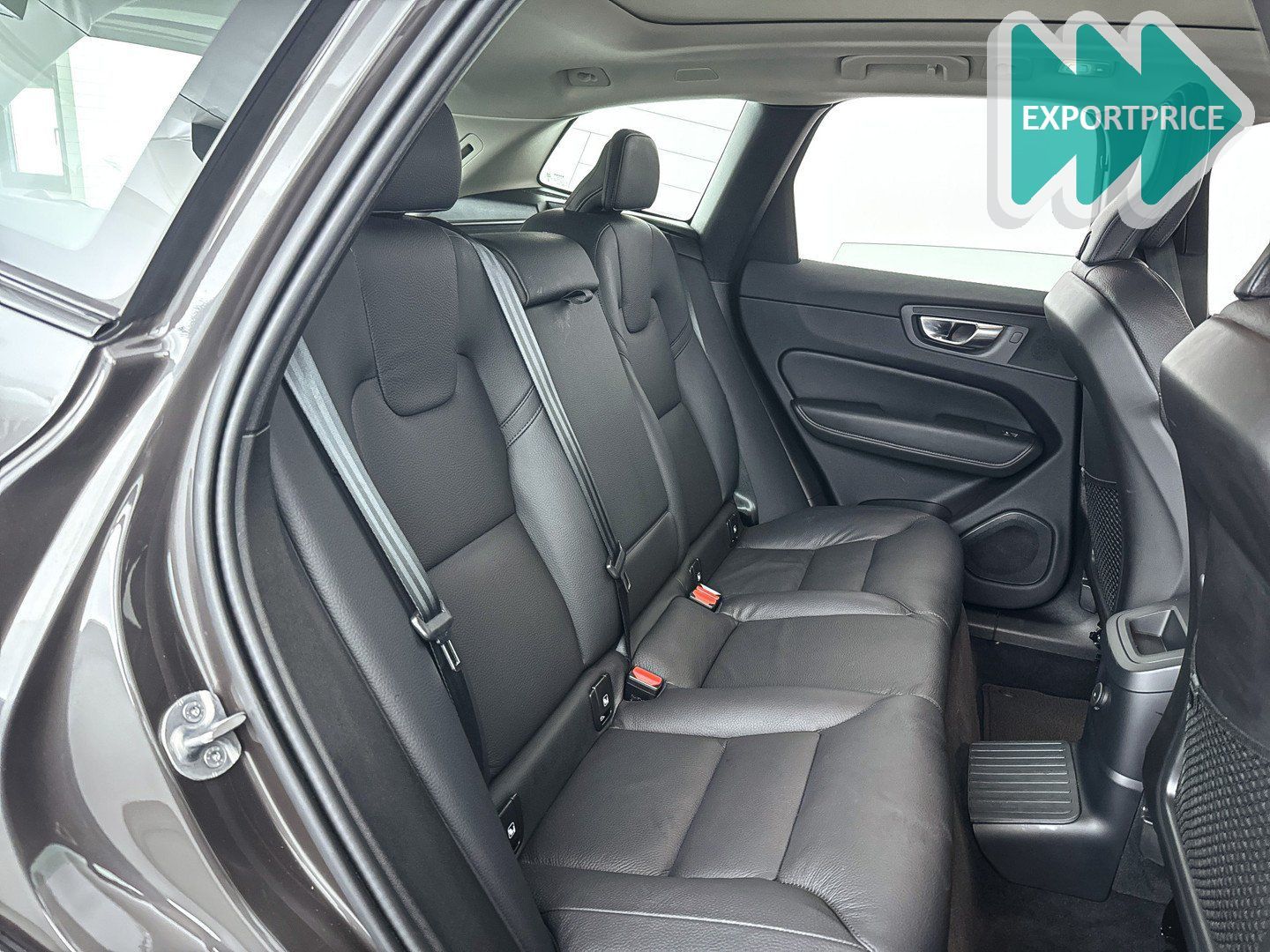 Volvo XC60 T6 Aut. Plug-in hybrid AWD Plus Dark | pano