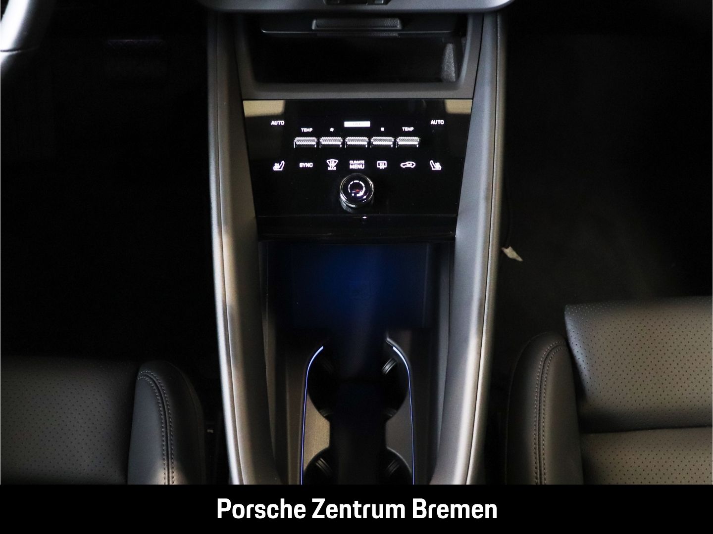 Porsche Macan 4 - Samsaru's Car Outlet