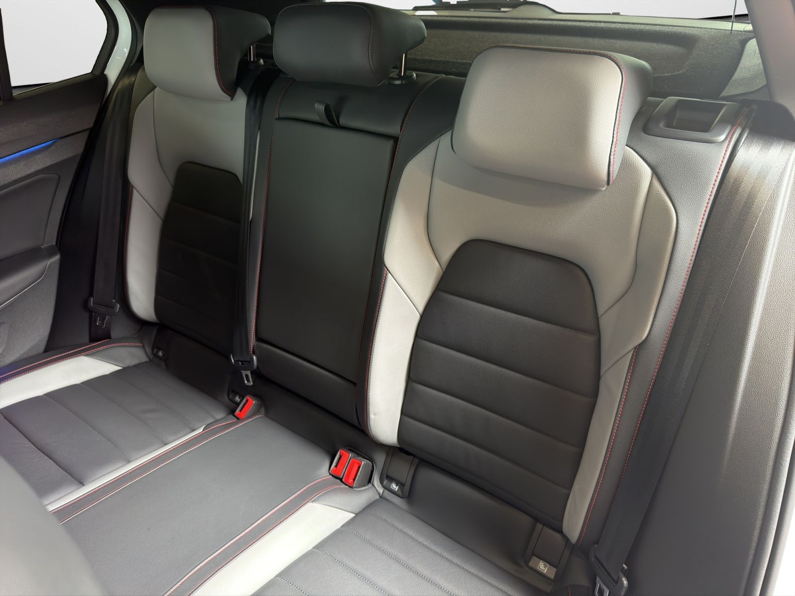Volkswagen Golf GTI Clubsport 2.0 TSI DSG  Panodach Navi LE