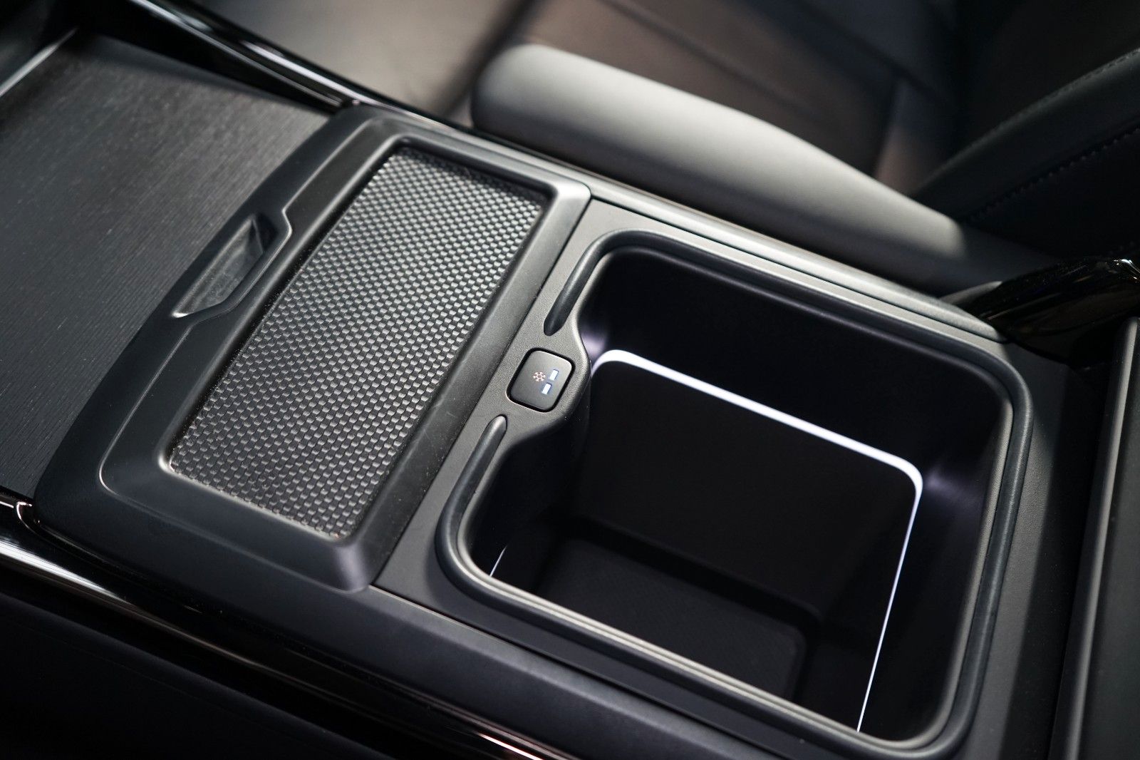 Range Rover Sport D350 AUTOBIO - Samsaru's Car Outlet
