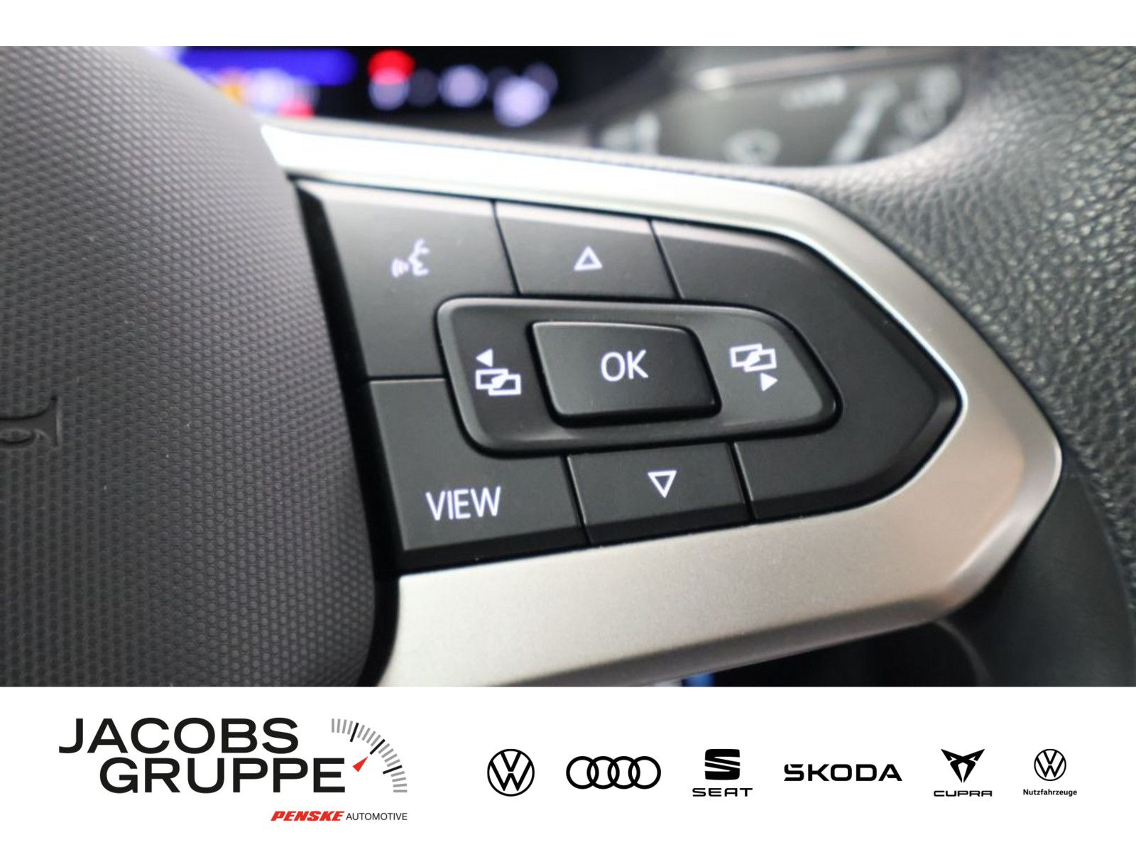 Volkswagen T-Roc 1.0 TSI - Samsaru's Car Outlet