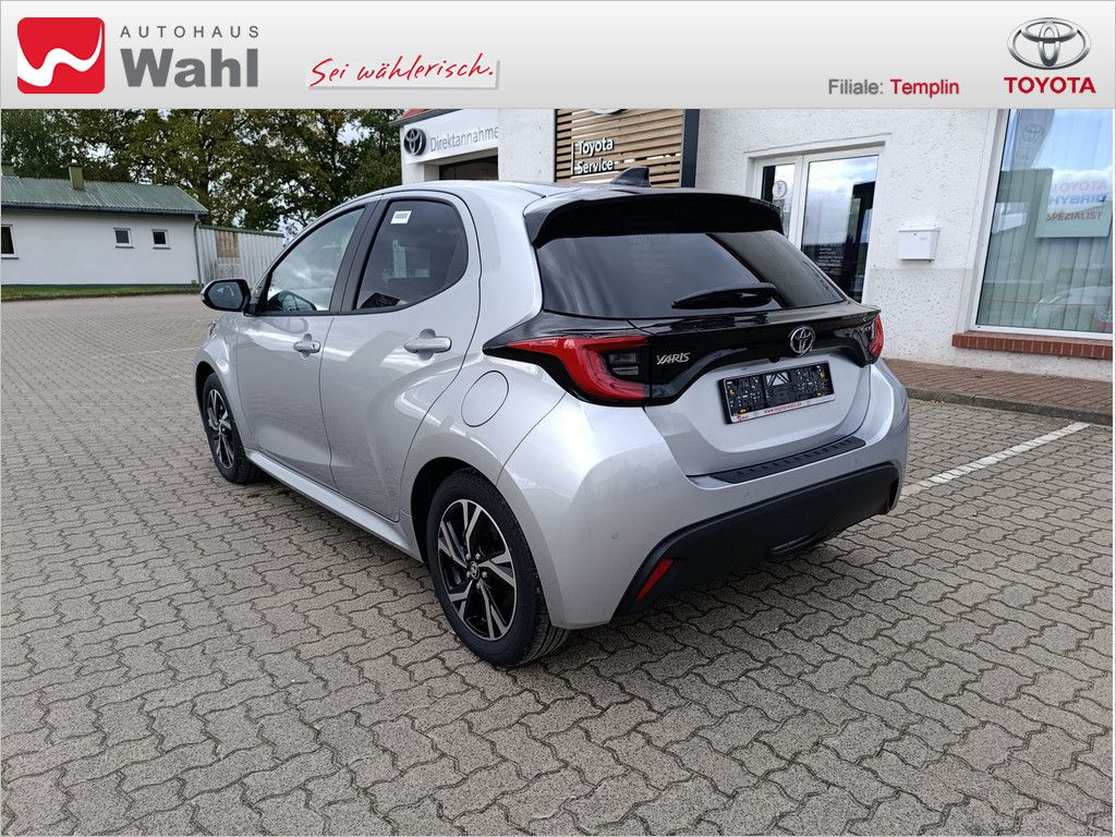 Toyota Yaris 1.5 Hybrid Teamplayer
