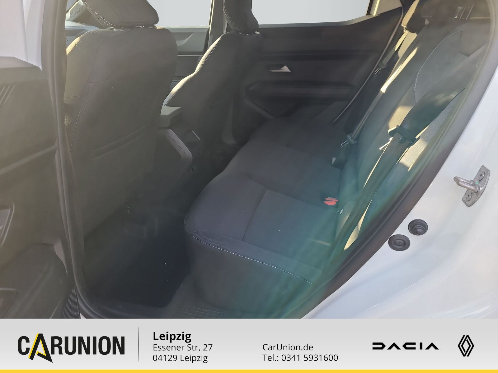 Dacia Duster TCe 130 - Samsaru's Car Outlet