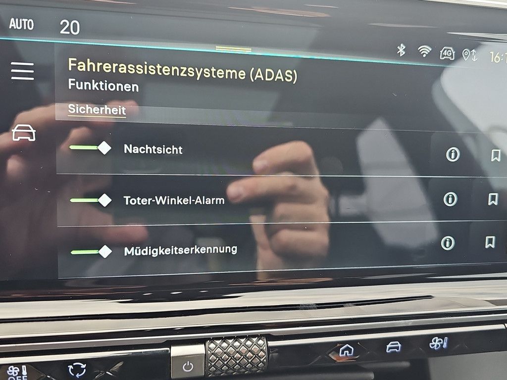 DS Automobiles DS 7 BlueHDI 130 Aut. OPERA LEDER Panoramadach