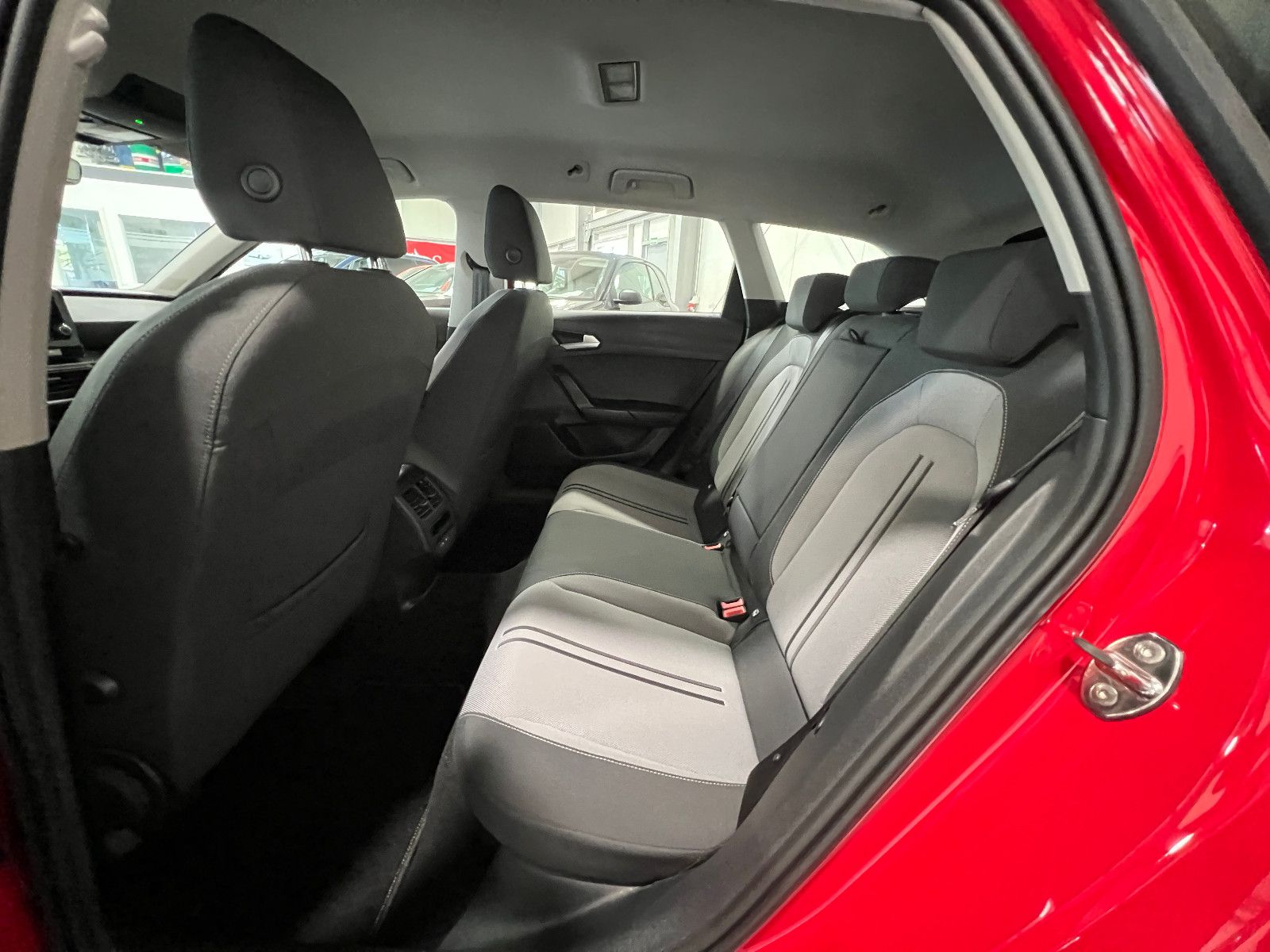 Seat Leon 1.5 eTSI Sportstourer Automatik **LED*AHK**