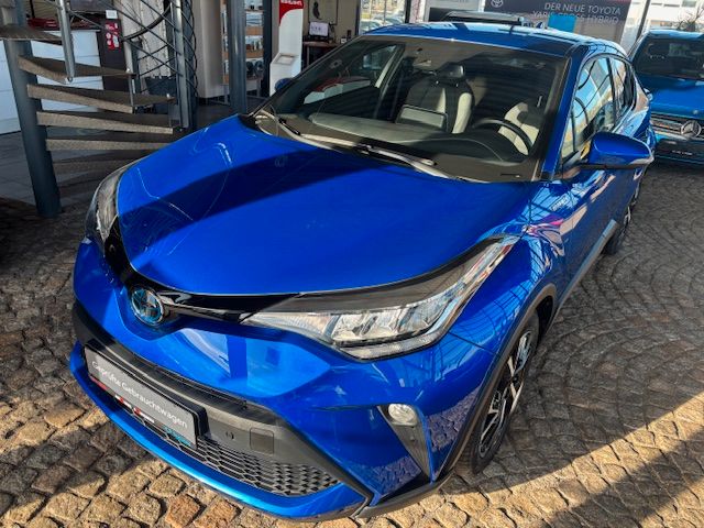 Toyota C-HR Hybrid Team Deutschland