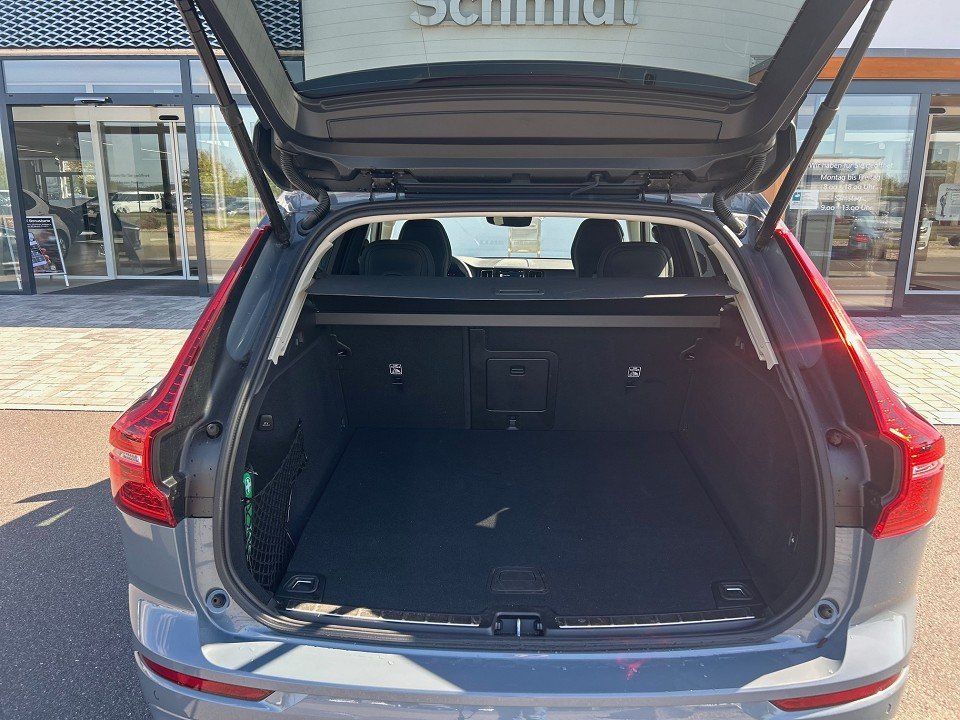 Volvo XC60 T6 Plus dark Plus Dark Recharge Plug-In Hyb