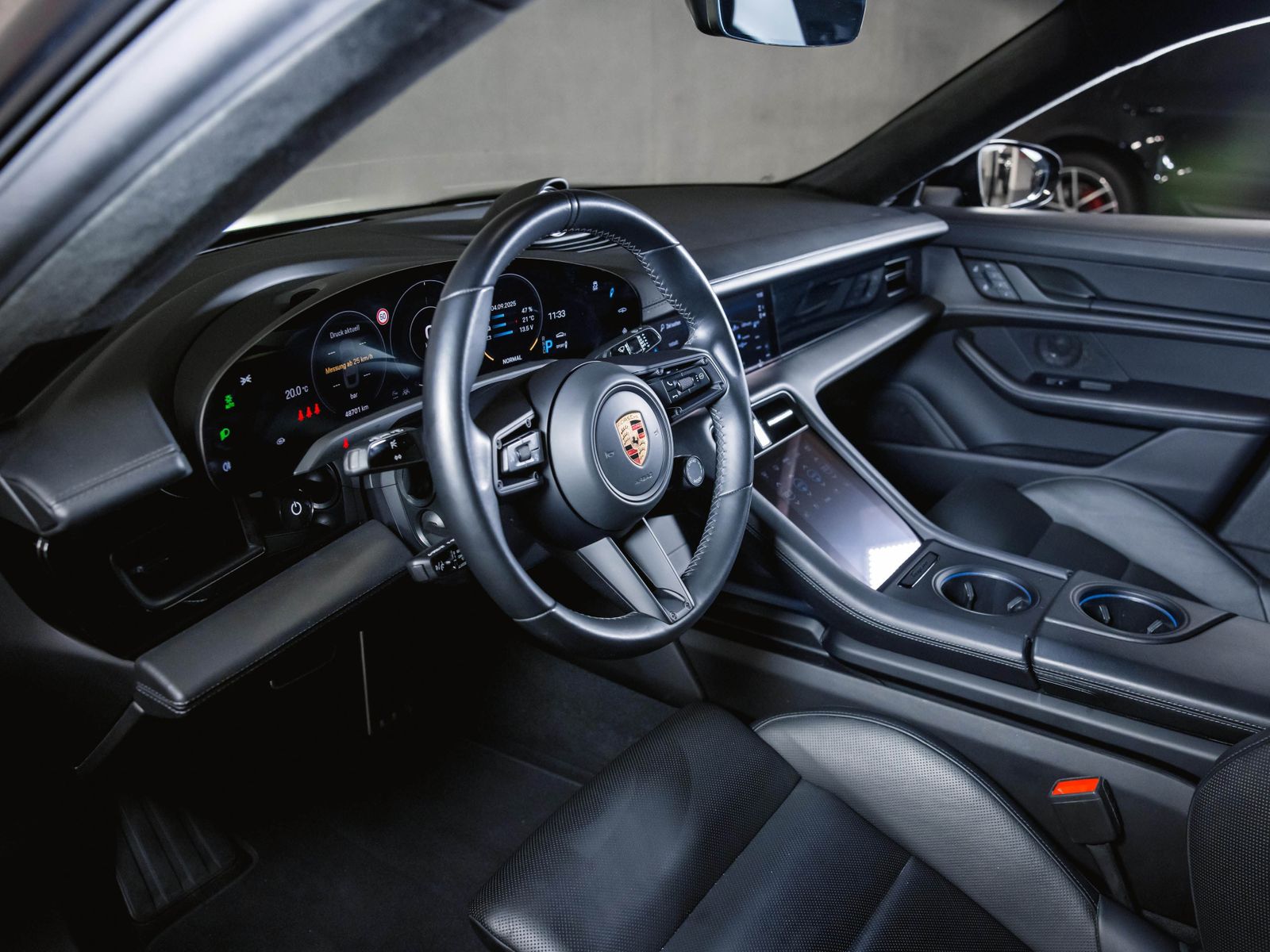 Porsche Taycan GTS InnoDrive BOSE Hinterachslenkung