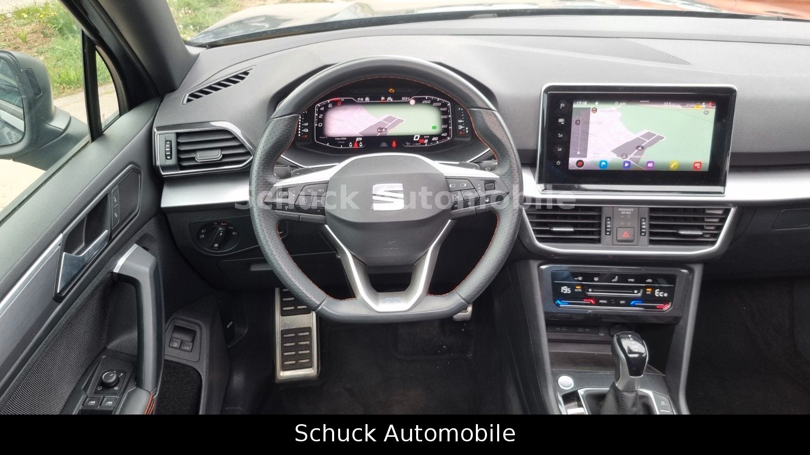 Seat Tarraco FR e-Hybrid Panorama 360°Kam AHK DCC 20"