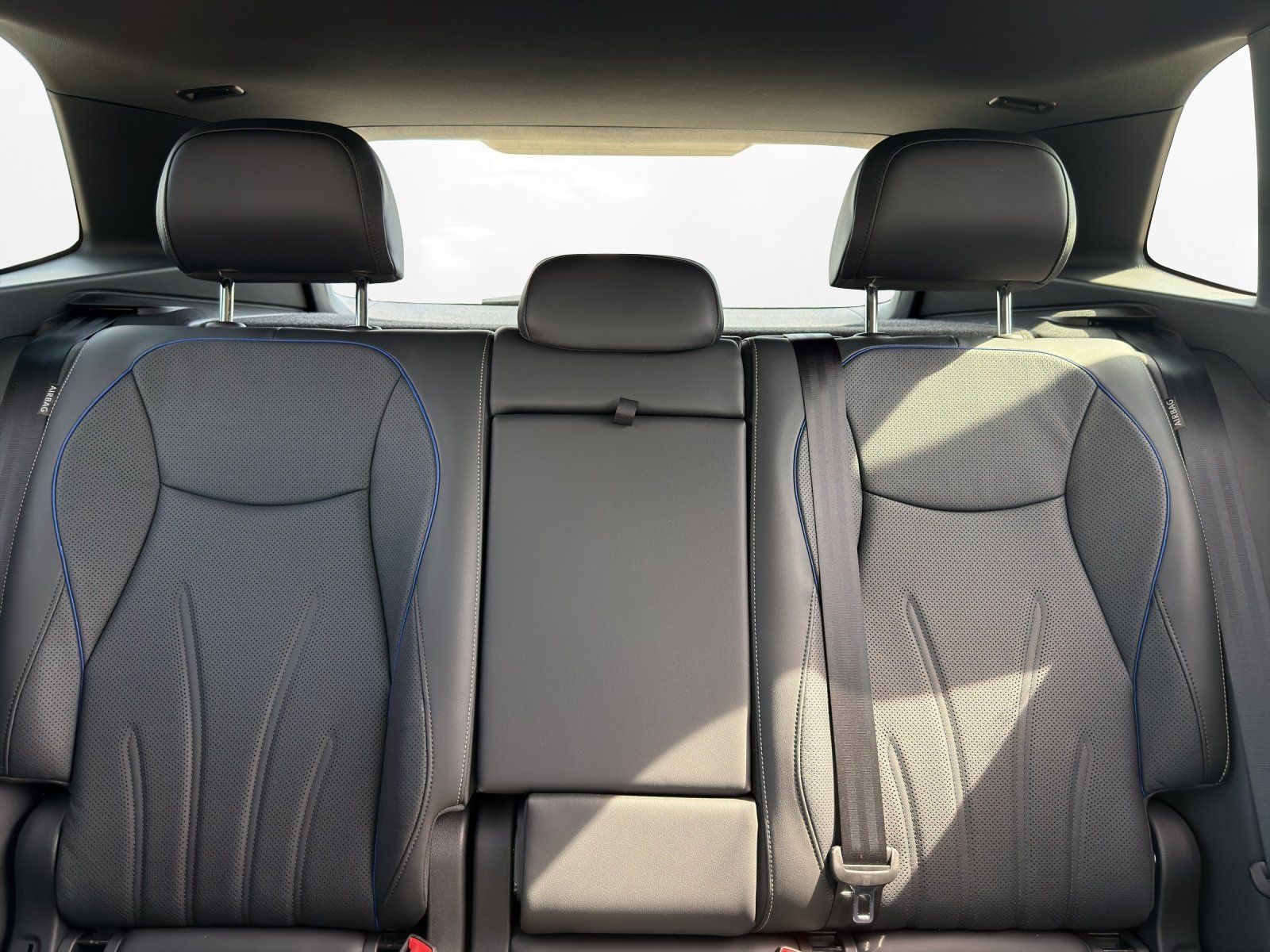 Volkswagen Tiguan 2.0 TDI DSG 4MOTION R-Line | PANO |
