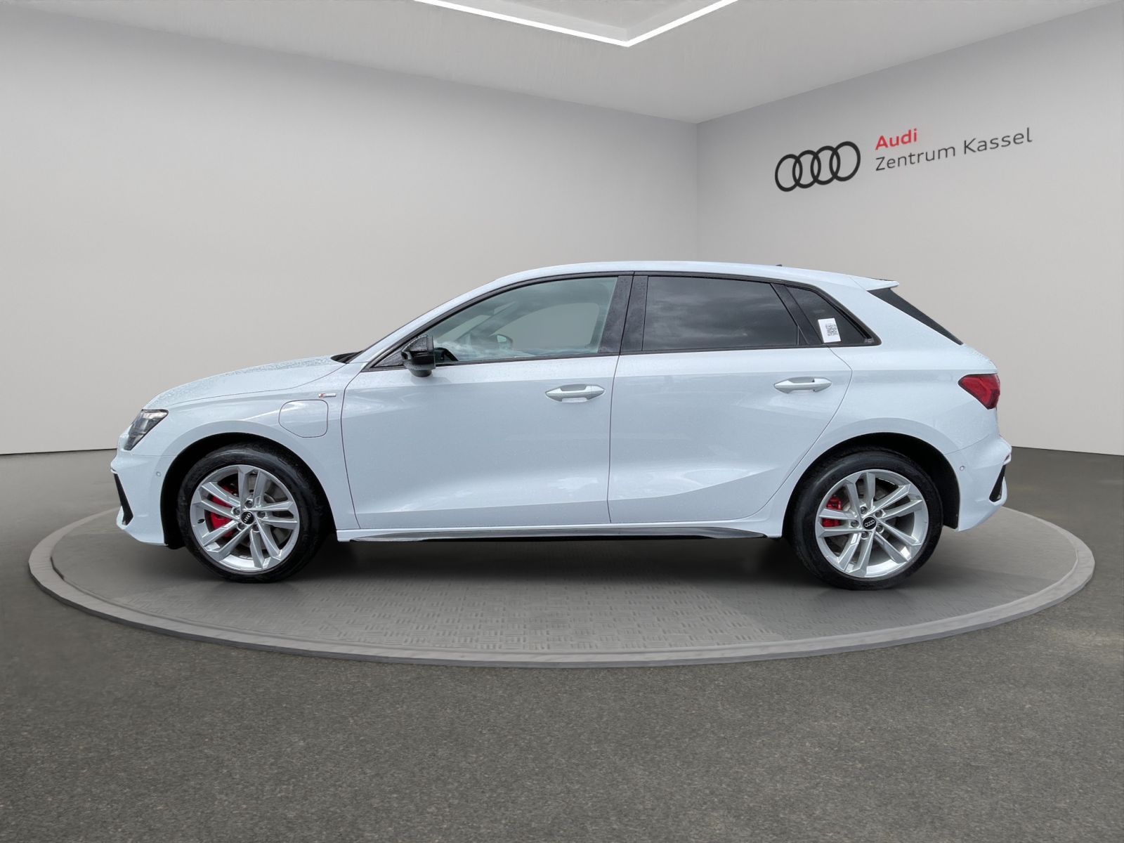 Audi A3 SB 45 TFSI e S line LED Navi Kamera Leder