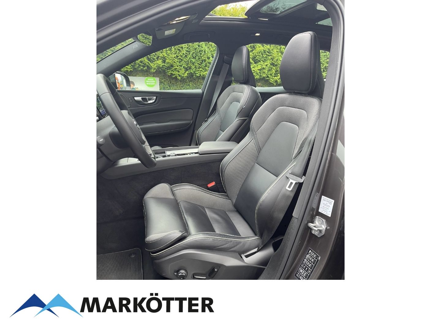 Volvo XC60 T6 AWD Recharge R Design - Samsaru's Car Outlet