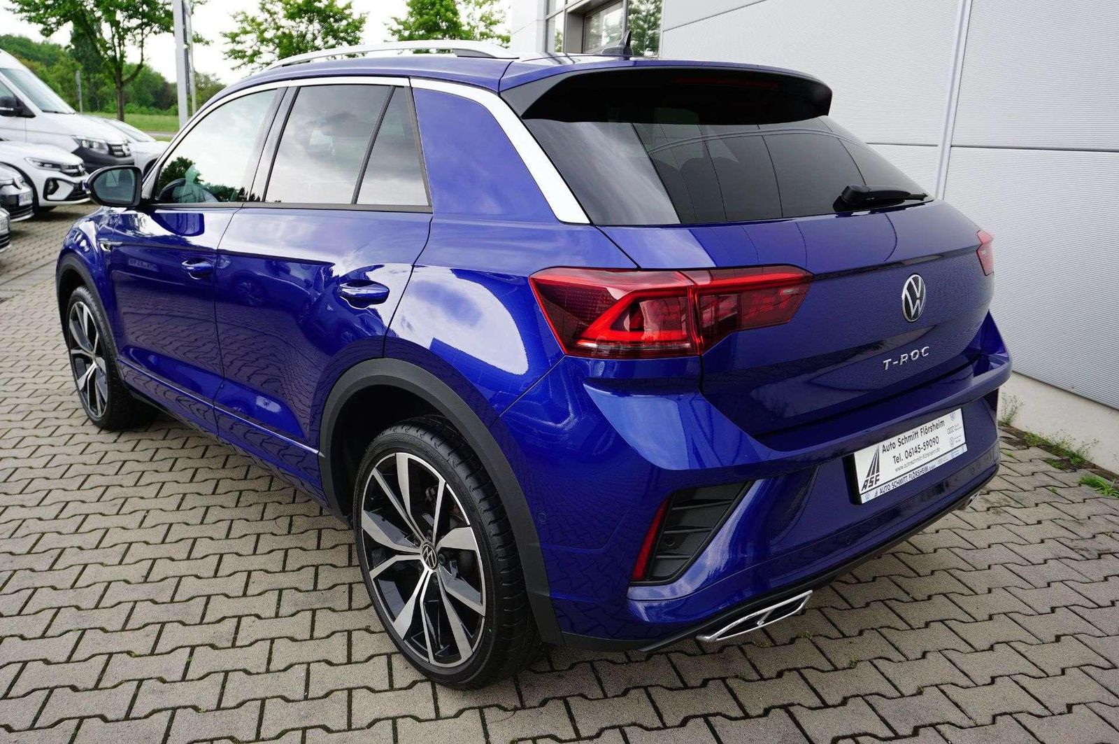 Volkswagen T-Roc R-Line - Samsaru's Car Outlet