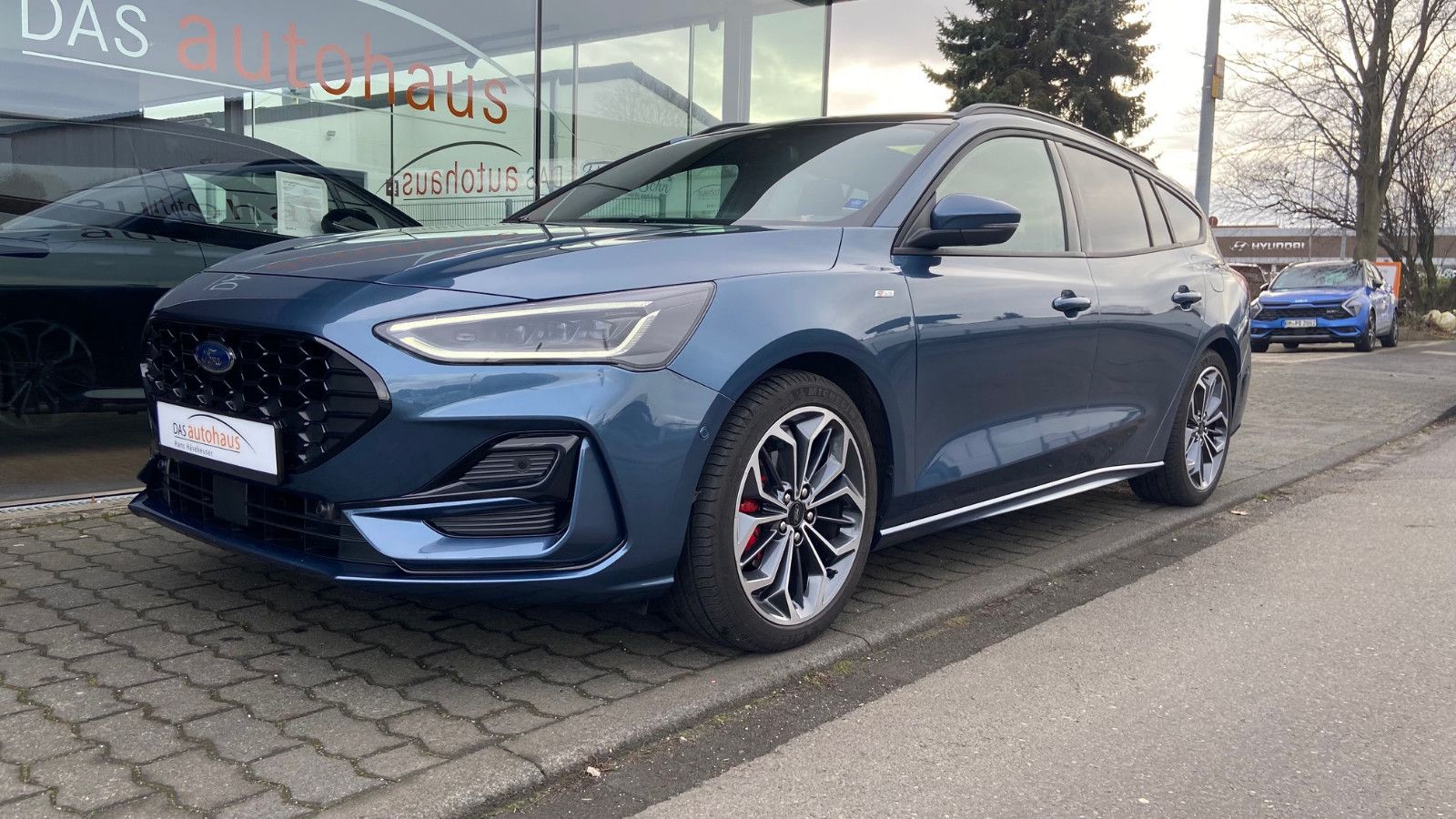 Ford Focus Turnier ST-Line X, Styling*PANO*Matrix-LED