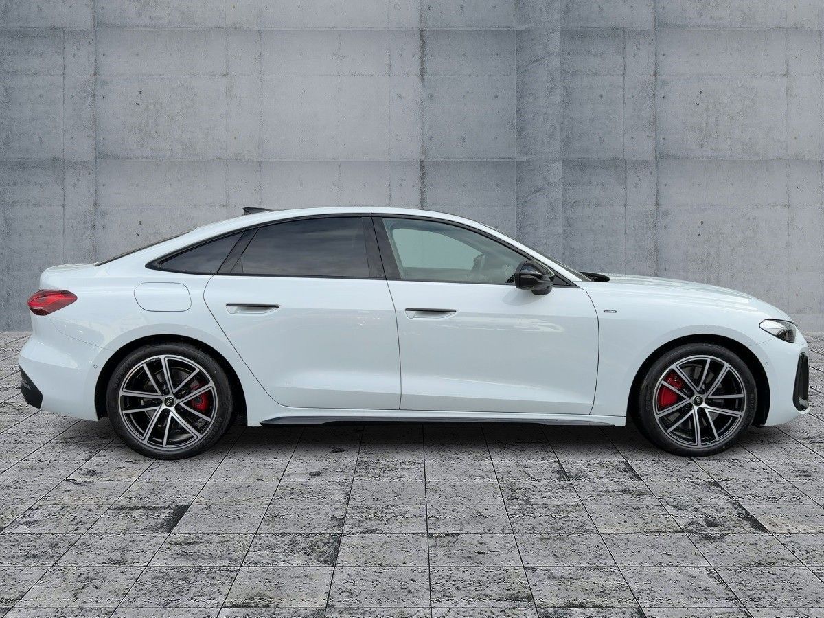 Audi A5 Lim e-hybrid 220kW S-LINE MATRIX+B&O+ACC+PANO