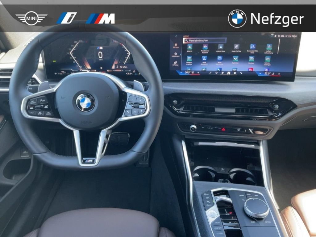 BMW 330 i xDrive Tour. M Sport HUD Pano H/K HiFi AHK