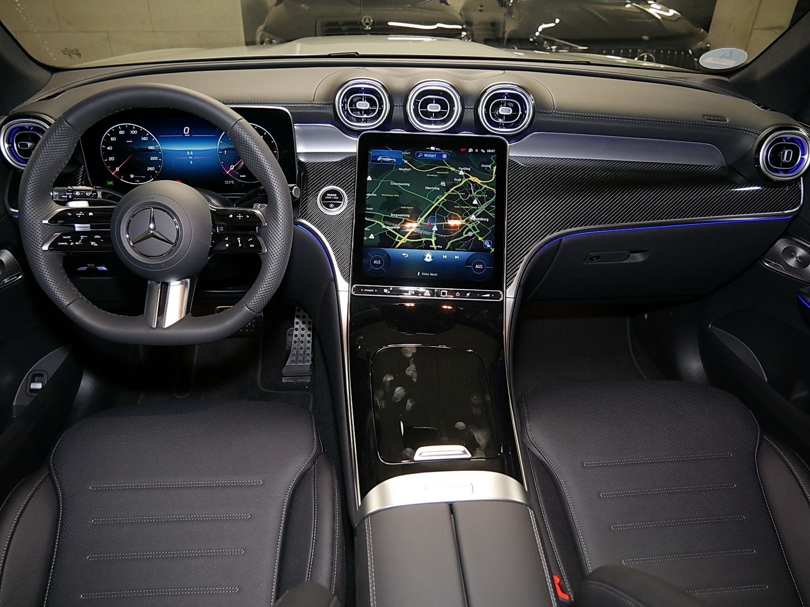 Mercedes-Benz GLC 300 d 4MATIC AMG MBUX Burm Night Ambiente