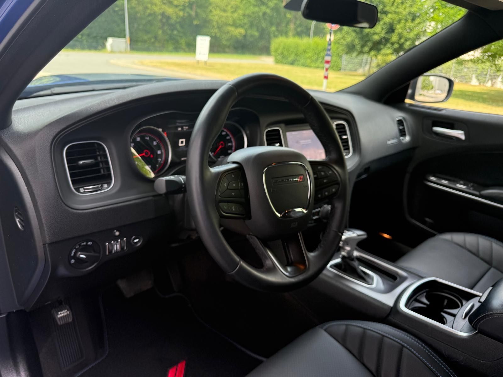 Dodge Charger 5,7 R/T  Widebody Kamera Leder LED