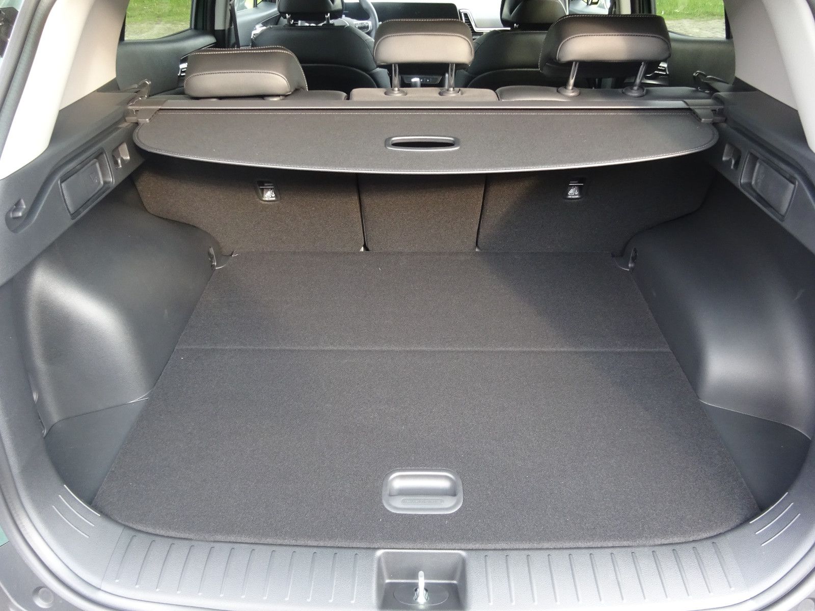 Kia Sportage - Samsaru's Car Outlet