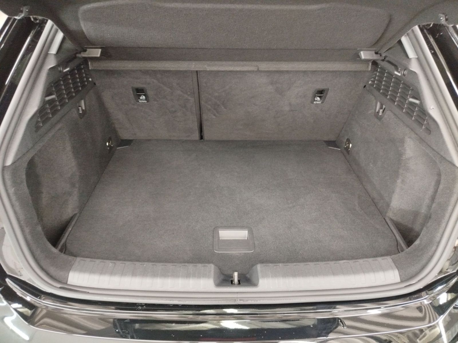Audi A3 Sportback 30 TFSI S tronic - Samsaru's Car Outlet