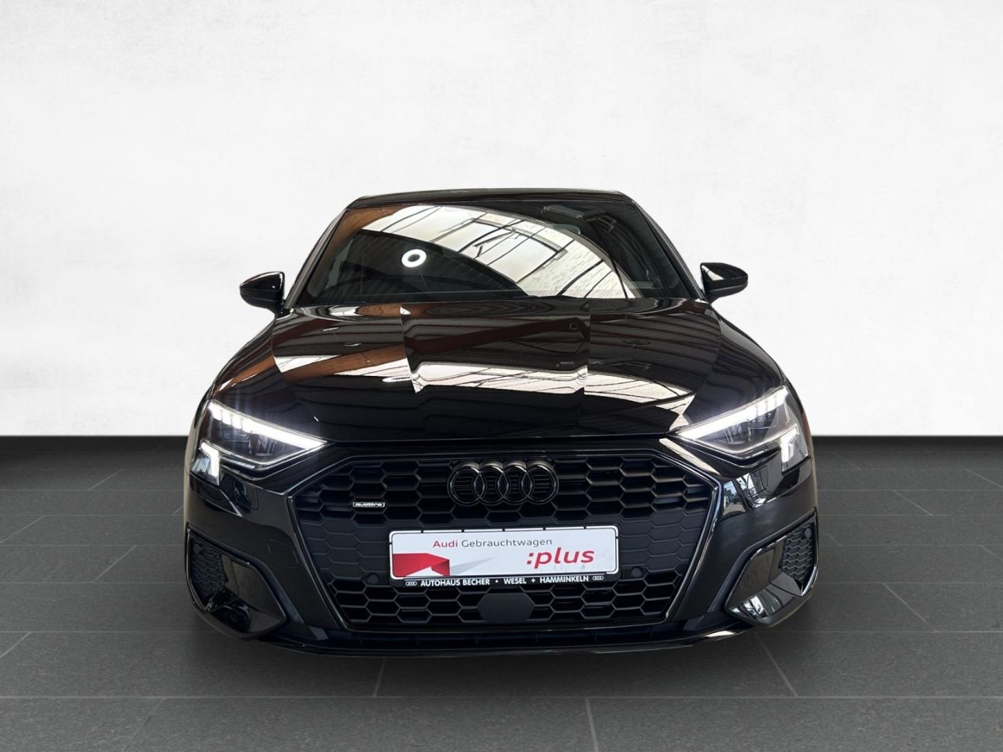 Audi A3 Lim. 40 TFSI quattro S-tronic - Samsaru's Car Outlet