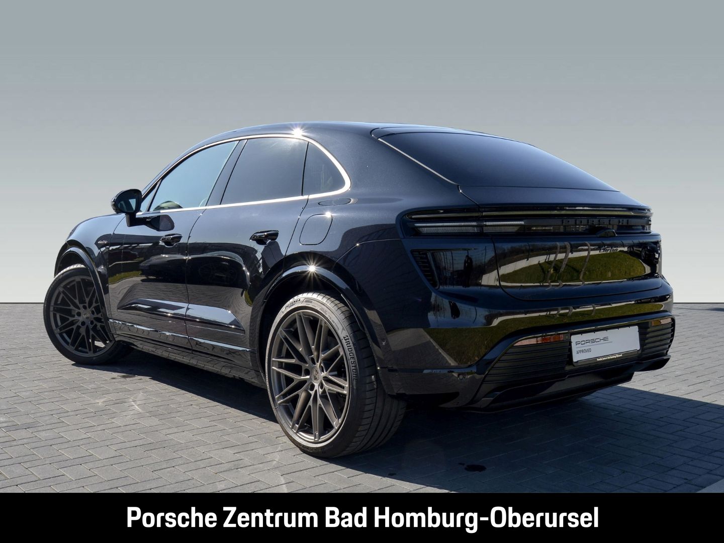 Porsche Macan Turbo Burmester Panoramadach Surround-View