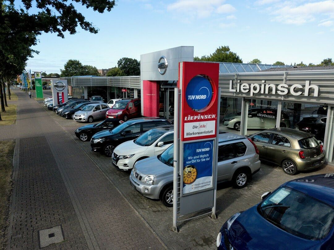 Nissan Leaf 62kw e+ Tekna - Samsaru's Car Outlet