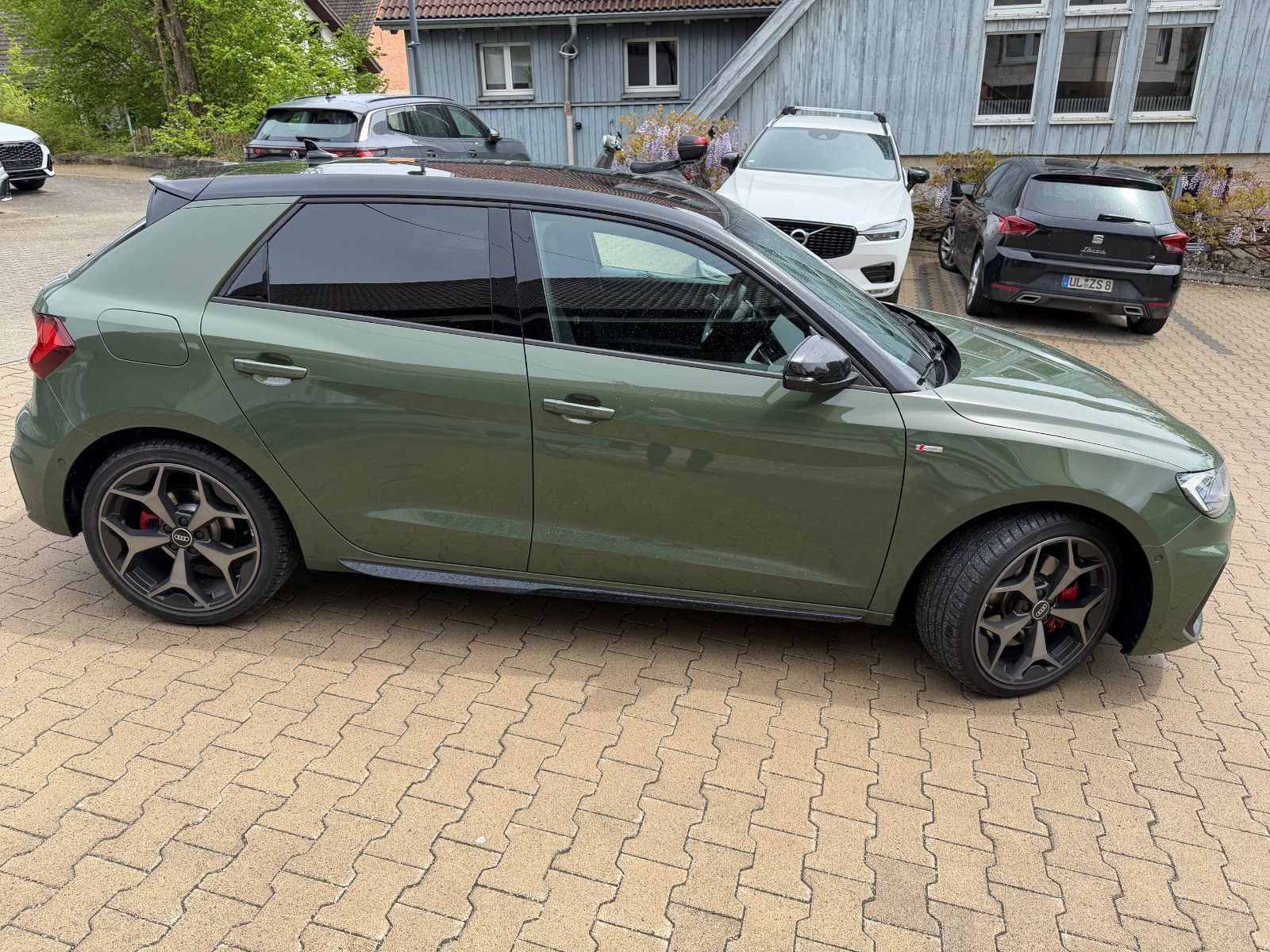 Audi A1 Sportback 40 TFSI S line, S line Plus, VOLL!!