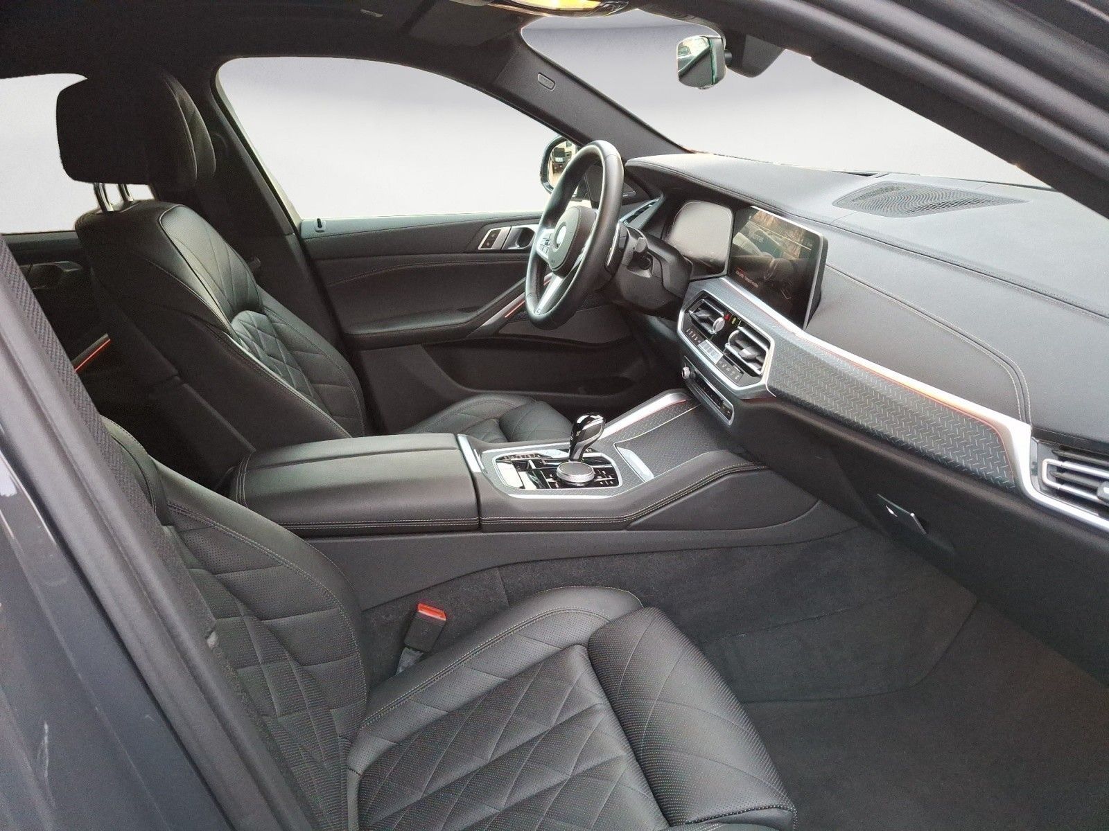 BMW X6 xDrive40d M Sportpaket Komfortsitze Klimaaut.