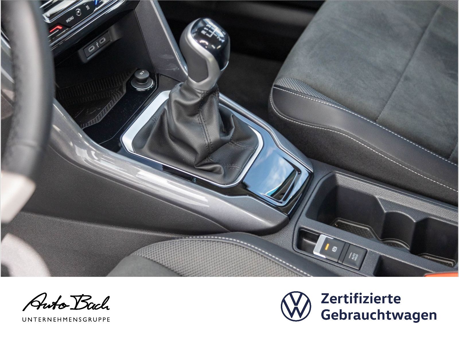 Volkswagen T-ROC 1.0 TSI Style - Samsaru's Car Outlet