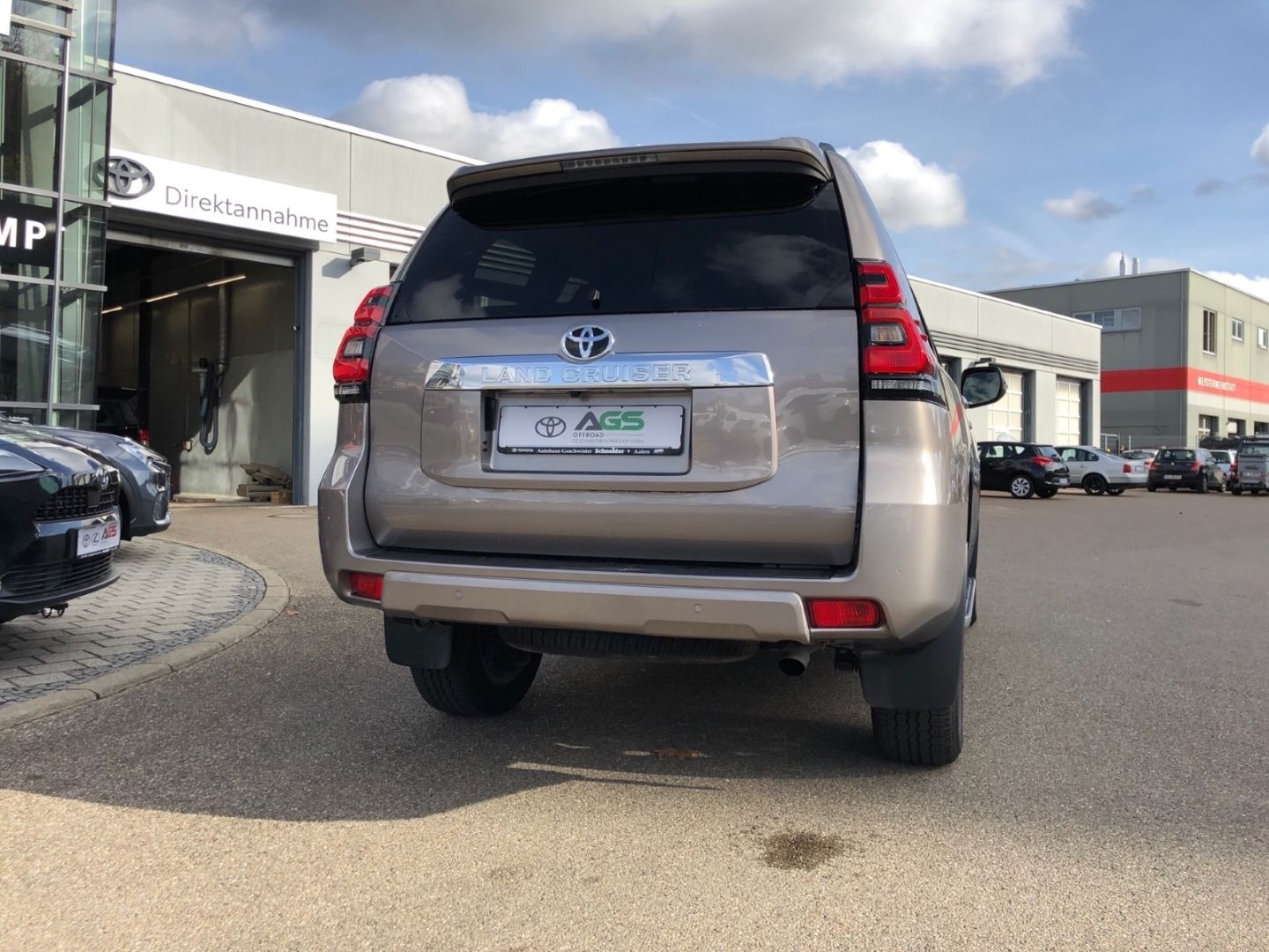 Toyota Land Cruiser 2.8 D-4D EXECUTIVE 4x4 Automatik