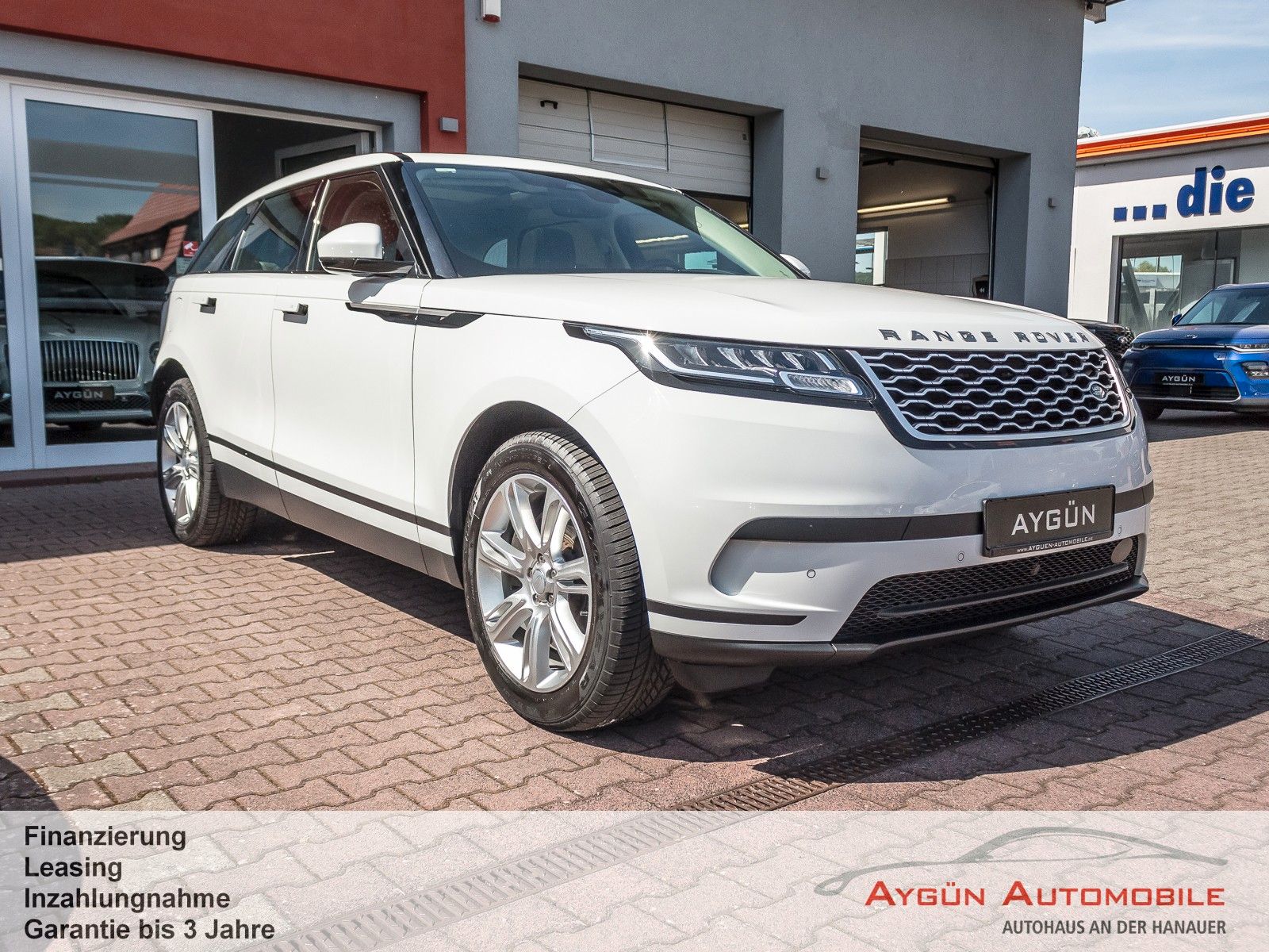 Range Rover Velar P400e AWD - Samsaru's Car Outlet