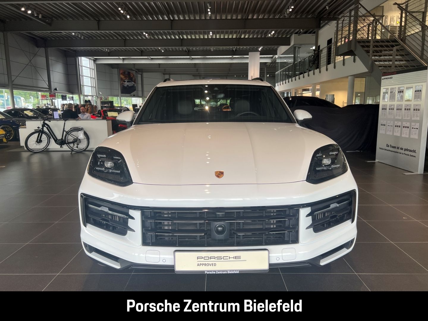 Porsche Cayenne E-Hybrid BOSE Sport Chrono Panoramadach