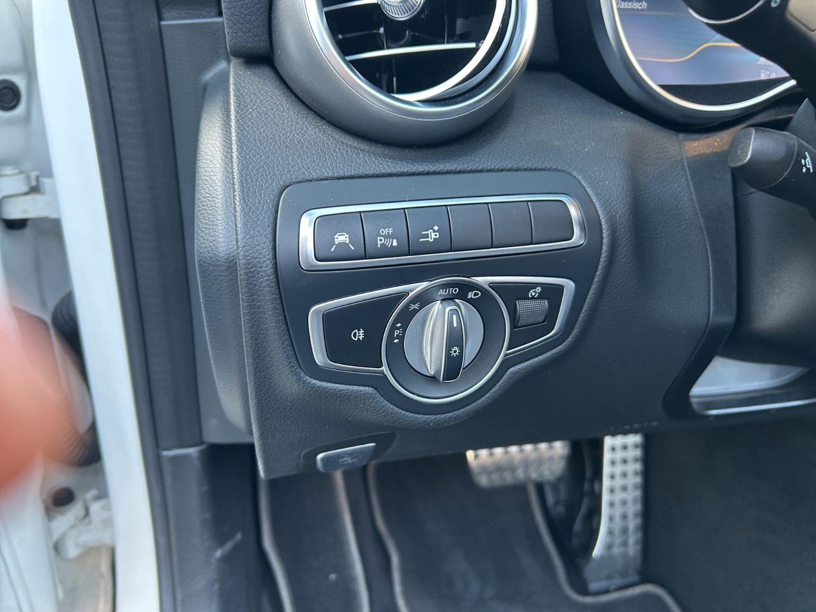 Mercedes-Benz C 43 AMG Cabrio 4Matic - Samsaru's Car Outlet
