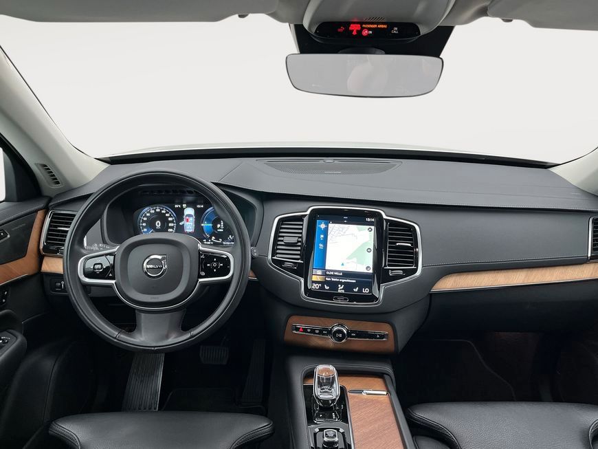 Volvo XC90 T8 AWD Recharge - Samsaru's Car Outlet