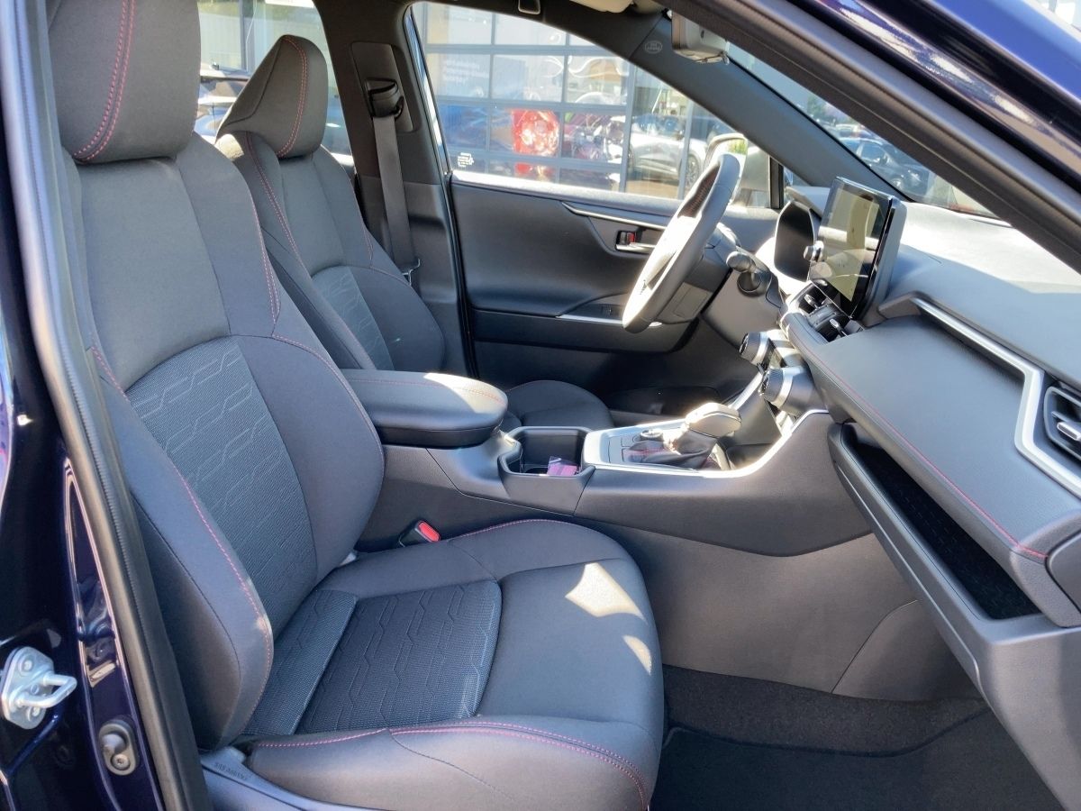 Toyota RAV 4 2.5 Plug-in Hybrid Teamplayer*LED+PDC+NAVI