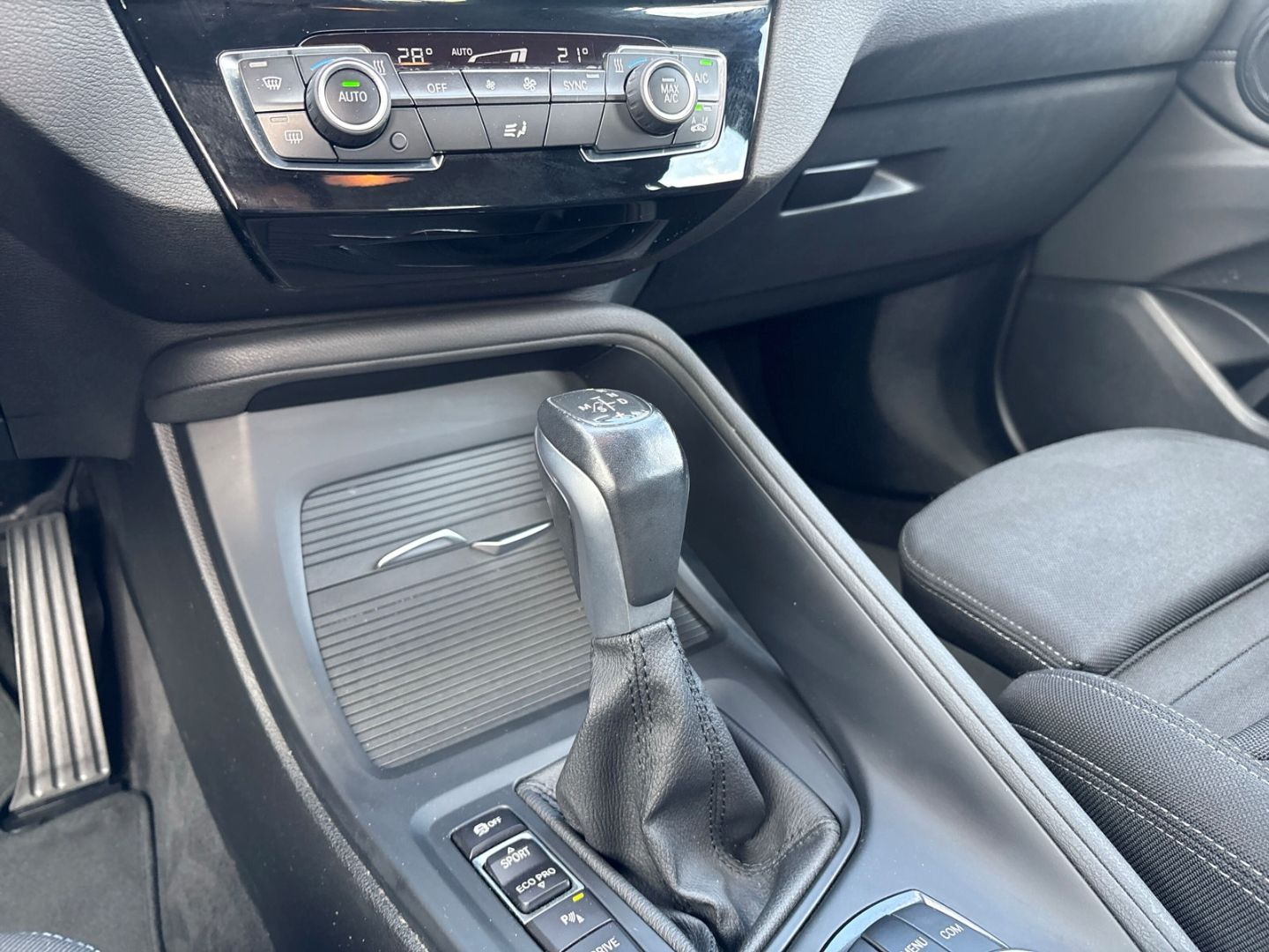 BMW X1 xDrive 25 e Advantage - Samsaru's Car Outlet