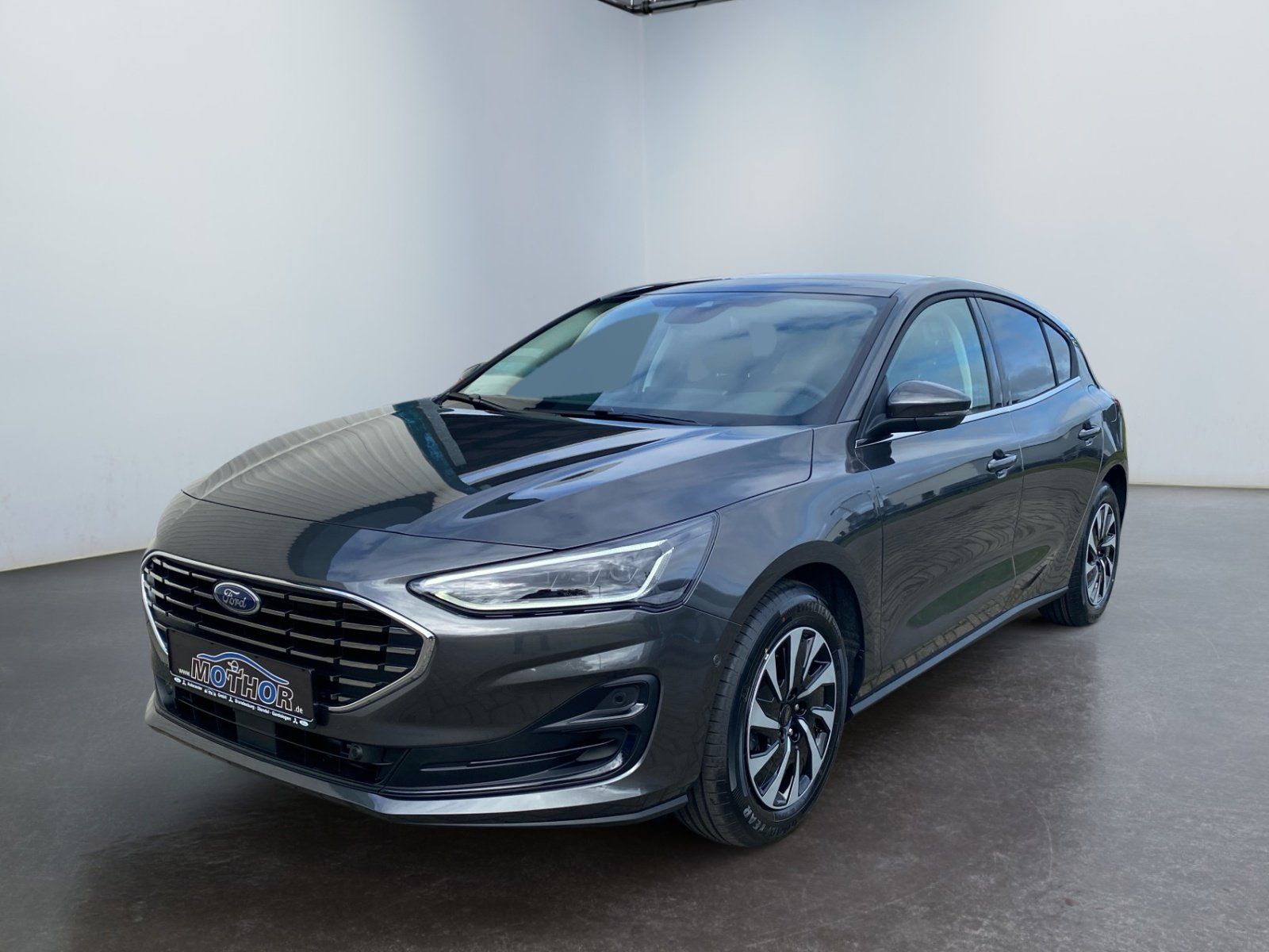 Ford Focus Titanium X 1.0 EcoBoost ACC PDC KAM NAV