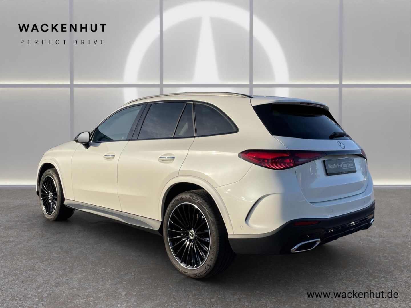 Mercedes-Benz GLC 300 d 4M AMG NIGHT STDHZ PANO AHK FAP+ 360°H